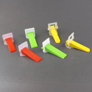 ٹائل سطح اسپیسر