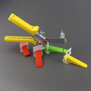 ایڈجسٹ چمٹا کے ساتھ ٹائل لگانے کا نظام